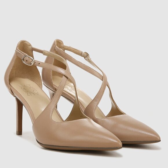 NATURALIZER Anne Pumps - Picture 1 of 7